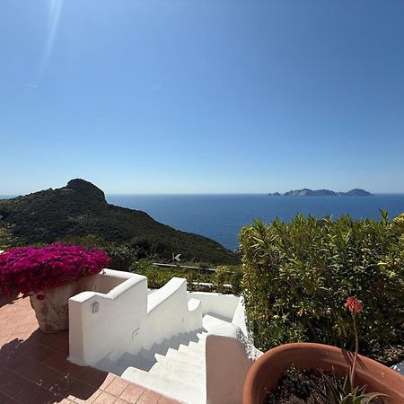 Guest House Villa Il Gabbiano Понца Екстериор снимка