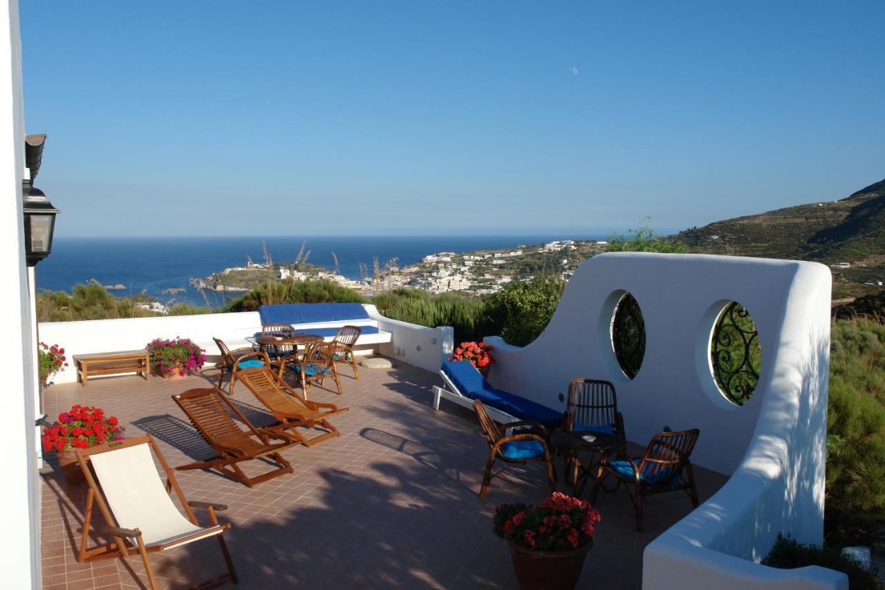 Guest House Villa Il Gabbiano Понца Екстериор снимка