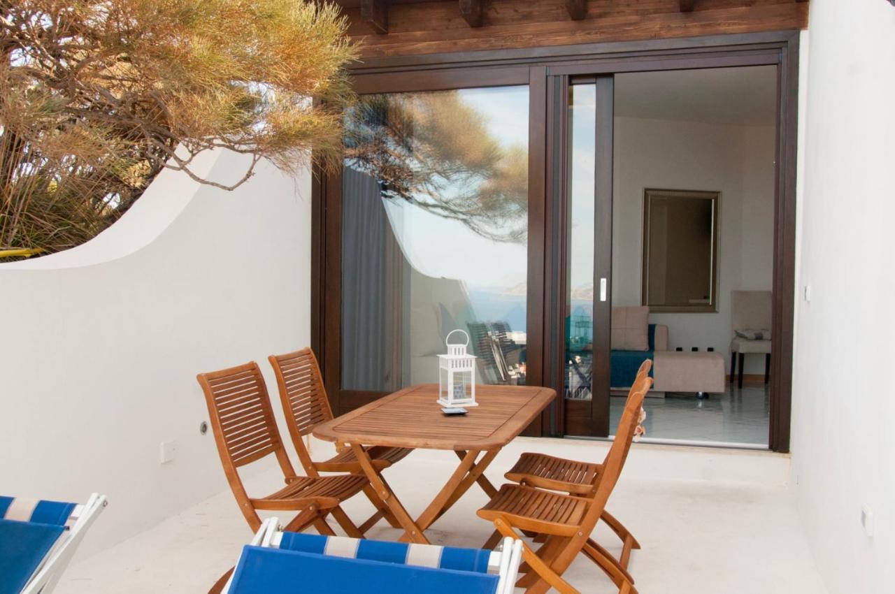 Guest House Villa Il Gabbiano Понца Екстериор снимка